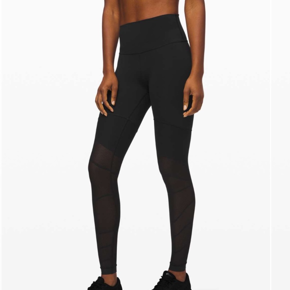 Lululemon Sheer Will High Rise Tight in Black. 28 inch inseam. Size 8.